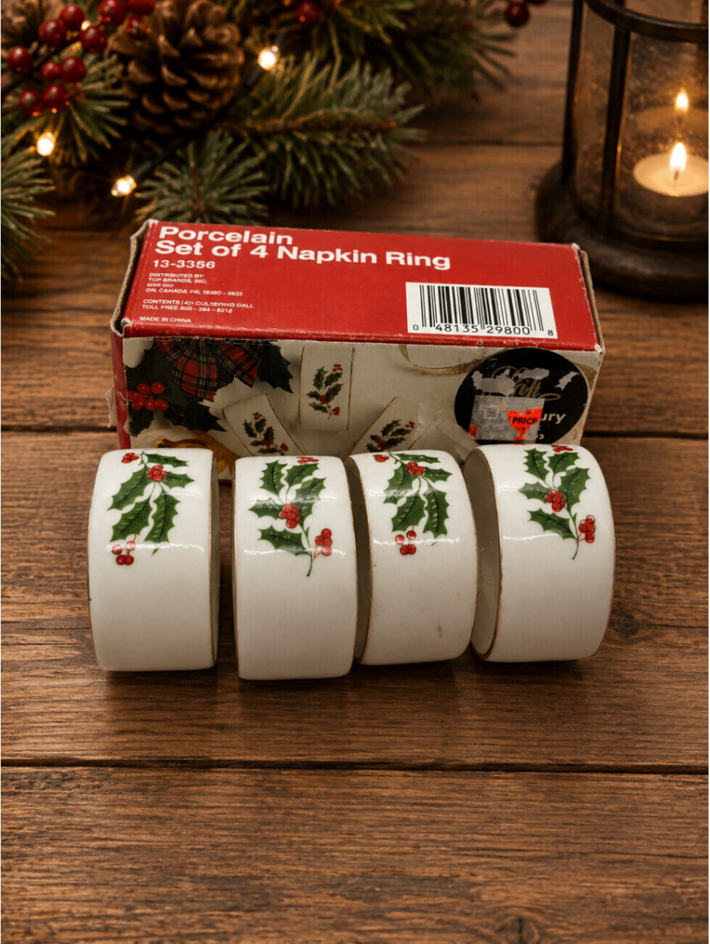 Vintage Porcelain Holly Berry Napkin Rings Set of 4 Christmas Holiday Dining